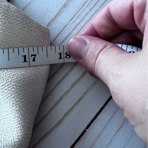 J Crew Sleeveless Cream Sheath Dress with Faux Leather Detail size 6 - Picture 9 of 14